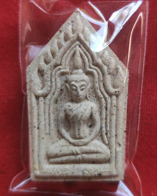 พระขุนแผน ดินร้อยโป่ง หลวงปู่เพียร วิริโย วัดป่าหนองกอง จ.อุดรธานี - 1