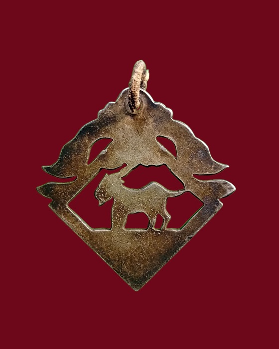 เหรียญนักกษัตรเนื้อเงินลงยา วัดเบญจมบพิตร กรุงเทพ สมัย ร.5 ( ปีมะแม ) - 2