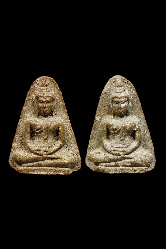 พระผงของขวัญหลวงปู่โต๊ะ วัดประดู่ฉิมพลี 2521 - 1