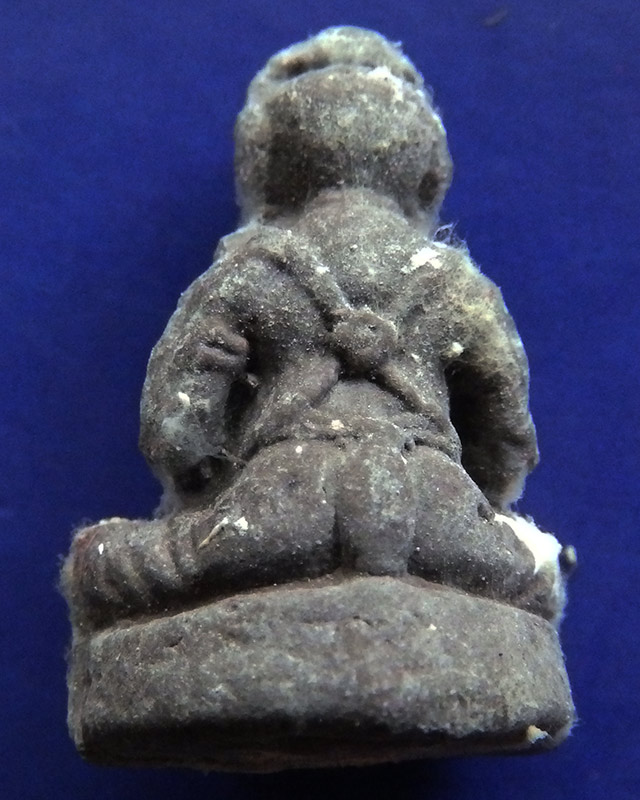 5.กุมารทองโชคทวี เนื้อผงดินเจ็ดป่าช้าอุดด้วยผงพรายกุมาร หลวงปู่คำบุ วัดกุดชมพู จ.อุบลฯ พร้อมกล่อง - 2