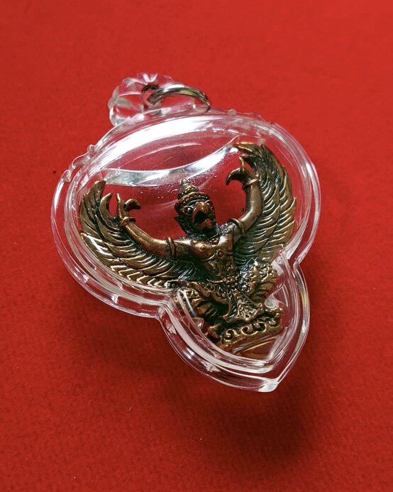 พญาครุฑน้ำมนต์เดือด หลวงปู่ผาด วัดบ้านกรวด จ.บุรีรัมย์ ออกวัดสายโทสี่ใต้ เนื้อสัมฤทธิ์ - 3