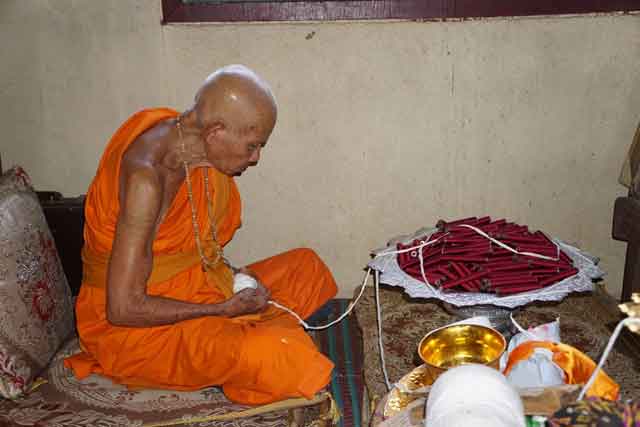 ตะกรุดบารมี ๓๐ ทัศ เสาร์๕ รุ่นแรก หลวงปู่ทัศ วัดวังไม้ตอก จ.พิษณุโลก - 4