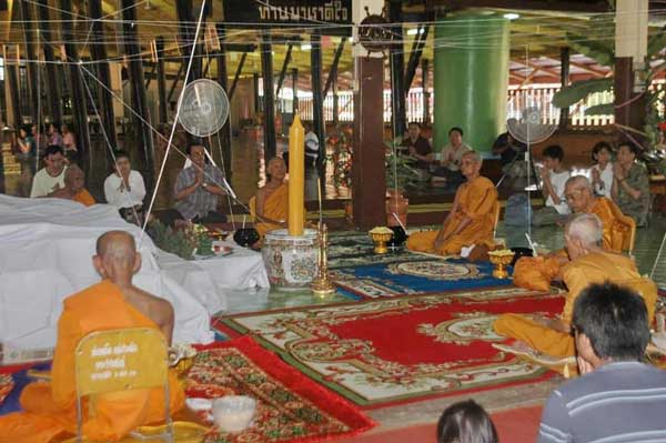 พระพรหม 8 กร รุ่นซ่อมโบสถ์ เนื้อนวะโลหะ หลวงปู่ผาด วัดไร่ จ.อ่างทอง - 5