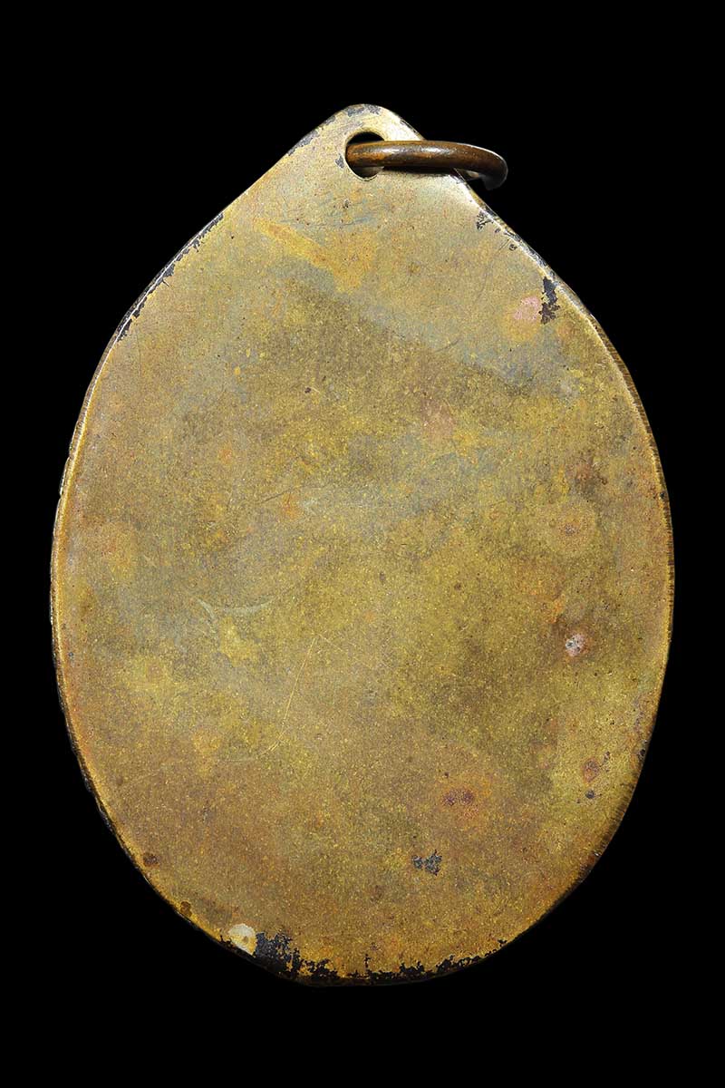 ล็อกเก็ตรุ่นแรก ให้โชค หลวงพ่อทองแดง ออกวัดเนินวงแหวน จ.เพชรบูรณ์ - 2