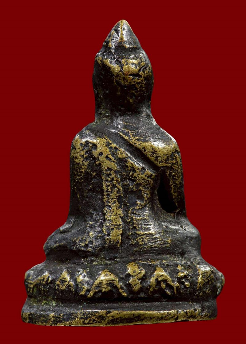 พระกริ่งรุ่นแรก หลวงพ่อเพชร วัดบางโฉลงใน ปี2494 - 2