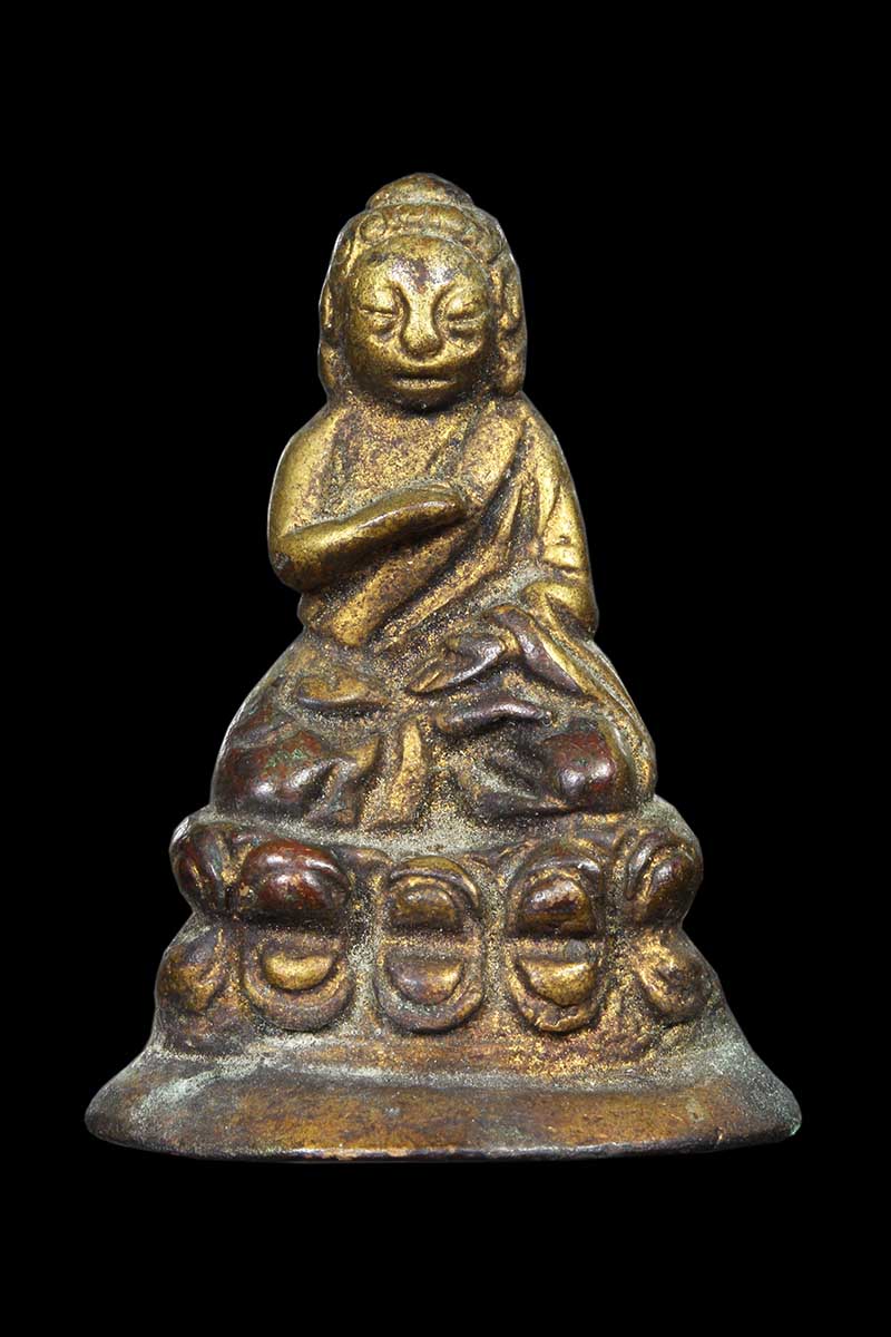 พระกริ่งจีน ก้นถ้วย เปียกทองเก่า ตอกโค๊ดด้านหลัง - 1