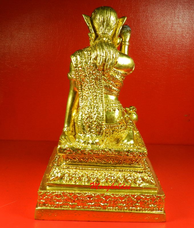 พระแม่นางกวัก เนื้อโลหะปิดทองคำเปลวแท้ วัดนิคมแว้ง จ.นราธิวาส หมายเลข 173 พิธีปี 47 - 3