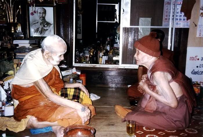 สมเด็จพิมพ์ใหญ่เศียรบาตร ปี35 หลวงปู่บุดดา ถาวโร วัดกลางชูศรีเจริญสุข จ.สิงบุรี - 3