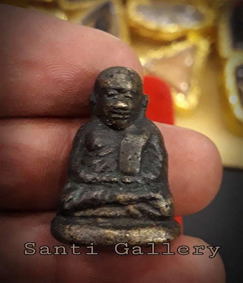 พระหลวงพ่อเงิน รุ่นปืนแตก(นิยม) ปี 2528 วัดคงคาราม จ.พิจิตร - 1