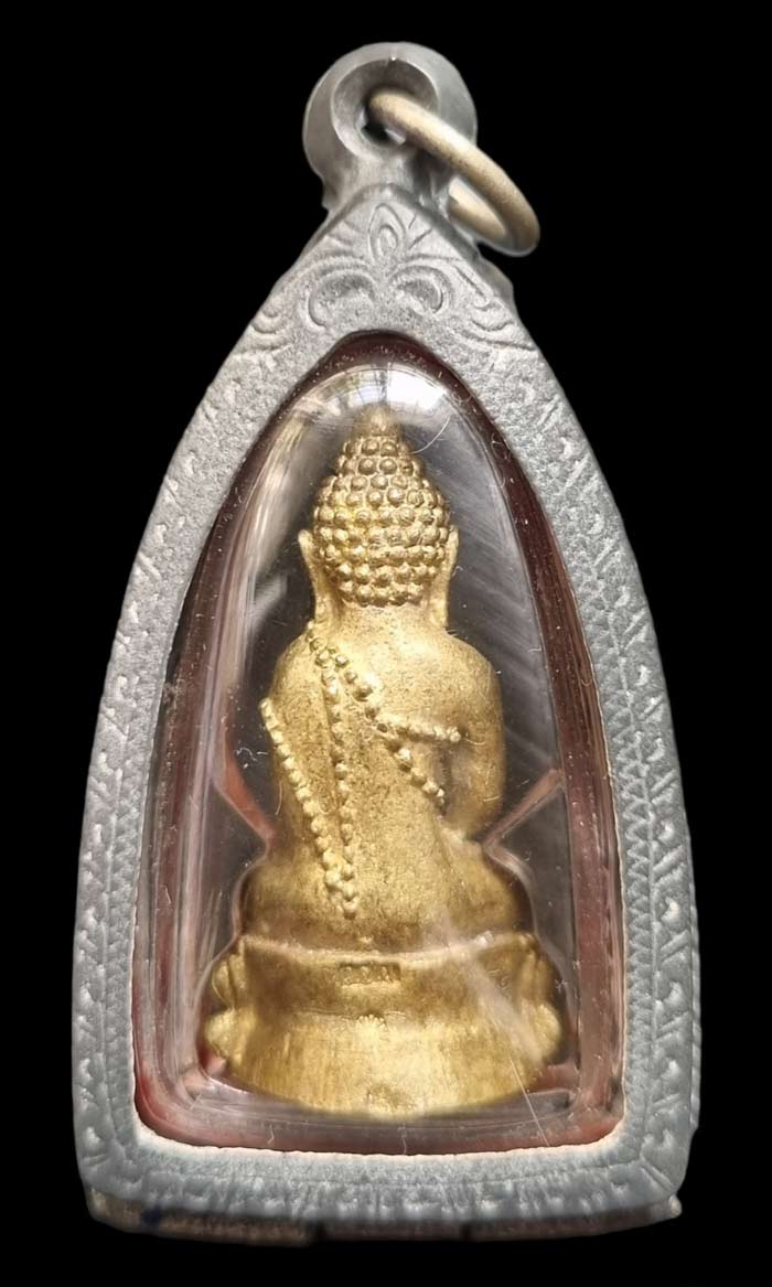 พระกริ่งรุ่นแรกเนื้อชนวน 1 ใน 560 องค์ หลวงพ่อตัด วัดชายนา ปี 2543 ตอกโค๊ด วชน เรียงรุ่นแรก - 2