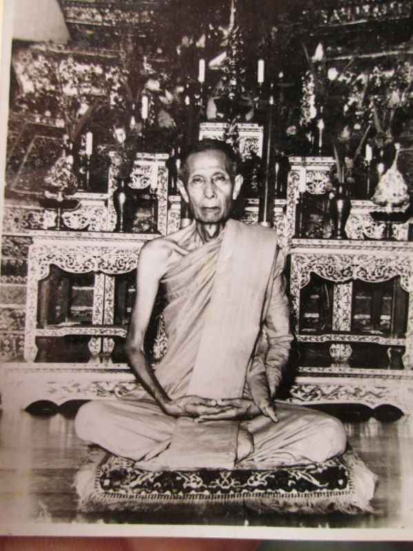 พระผงใบโพธิ์ ลป.โต๊ะปลุกเสก วัดหัวกระบือ ปี 2521 - 5