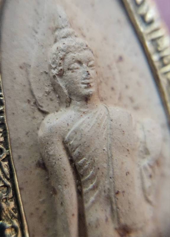 พระ 25 พุทธศตวรรษ เนื้อดิน สภาพสวยมาก พร้อมเลี่ยมเดิม - 5