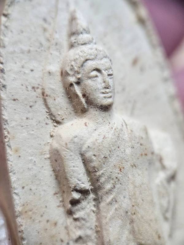 พระ 25 พุทธศตวรรษ เนื้อดิน หน้าตาสวยมาก เดิมๆ ติดพิมพ์ปาฏิหารย์มือ - 5