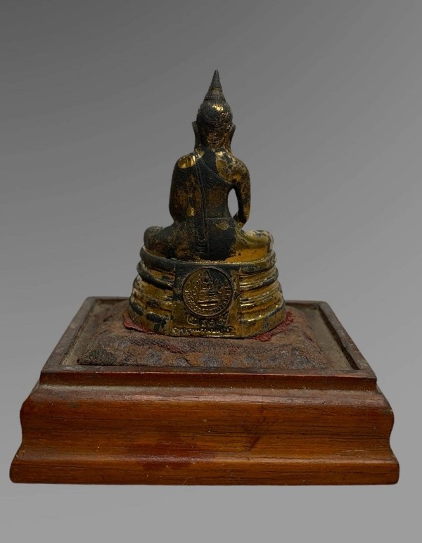 พระบูชาเล็กตั้งหน้ารถ หลวงพ่อพุทธโสธร ปี2509 - 2