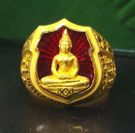 แหวนหลวงพ่อโสธร เนื้อทองคำลงยาสีแดง รุ่นอุดมโภคทรัพย์ สร้างกุฏิสงฆ์ วัดโสโธร ปี 2543 - 1