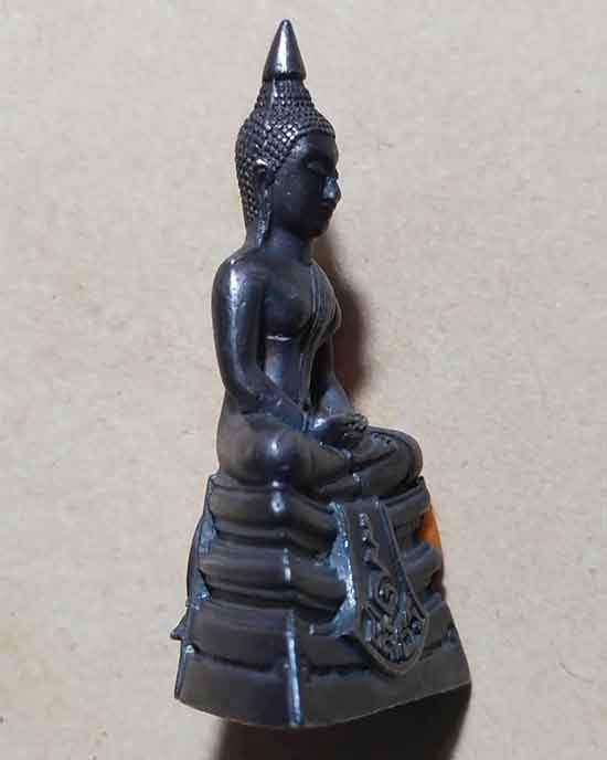 รูปหล่อพระพุทธโสธร รุ่น 80 ปี กรมตำรวจ เนื้อเงินขัดเงา ปี 2538 กรุงเทพ ฯ - 3
