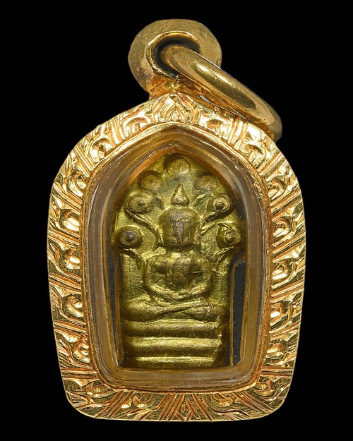 พระอาจารย์ฝั้น อาจาโร ปรกใบมะขาม รุ่นแรก - 1