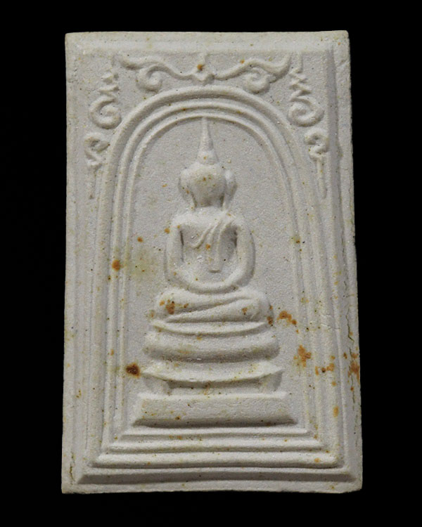 พระสมเด็จซุ้มลายกนก หลวงปู่แหวน สุจิณโณ วัดดอยแม่ปั๋ง จ.เชียงใหม่ พิมพ์รูปเหมือนกลีบบัว ออกวัดสัมพั - 1