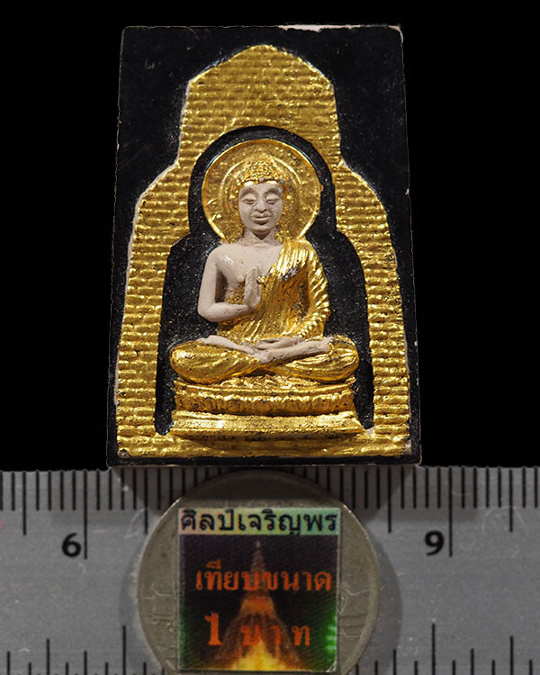 พระพุทธประทานพร ลงรักปิดทอง หลังรูปเมือน หลวงพ่อเริ่ม วัดบางพระ จ.ชลบุรี พิธีใหญ่ พิมพ์นี้หายากครับ - 3