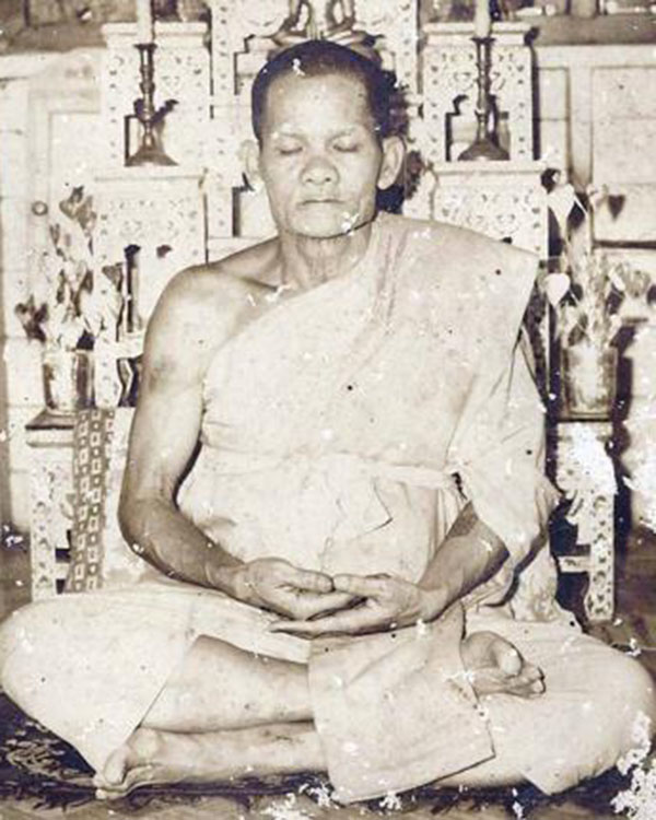 สมเด็จหูบายศรี หลวงพ่อสมจิตร์ วัดสว่างอารมณ์ จ.สมุทรปราการ ปี ๒๔๙๕ ผสมผงเก่าพระสมเด็จบางขุนพรหมที่แต - 5
