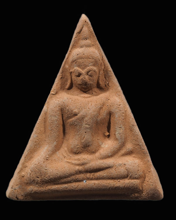 พระนางพญาเสน่ห์จันทร์ รุ่นฉลอง 700 ปี ลายสือไทย หลวงพ่อเกษม เขมโก แห่งสุสานไตรลักณ์ จังหวัดลำปาง เนื - 1