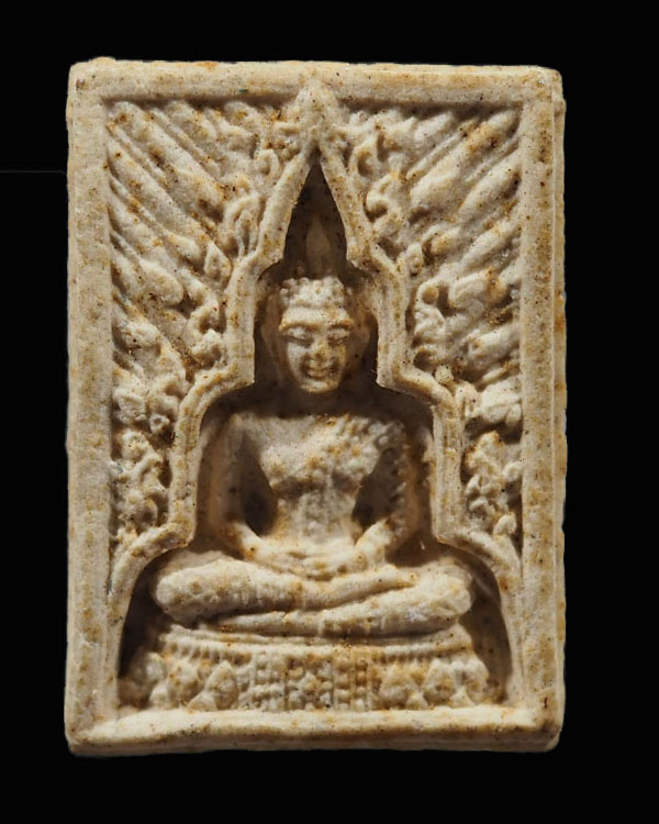 พระแก้วมรกตรัตนฤทธิ์ หลังยันต์อิสวาสุ คุณสุธันย์สร้าง ปี 2538 ครูบาอิน วัดฟ้าหลั่ง และพระเกจิร่วมปลุ - 4