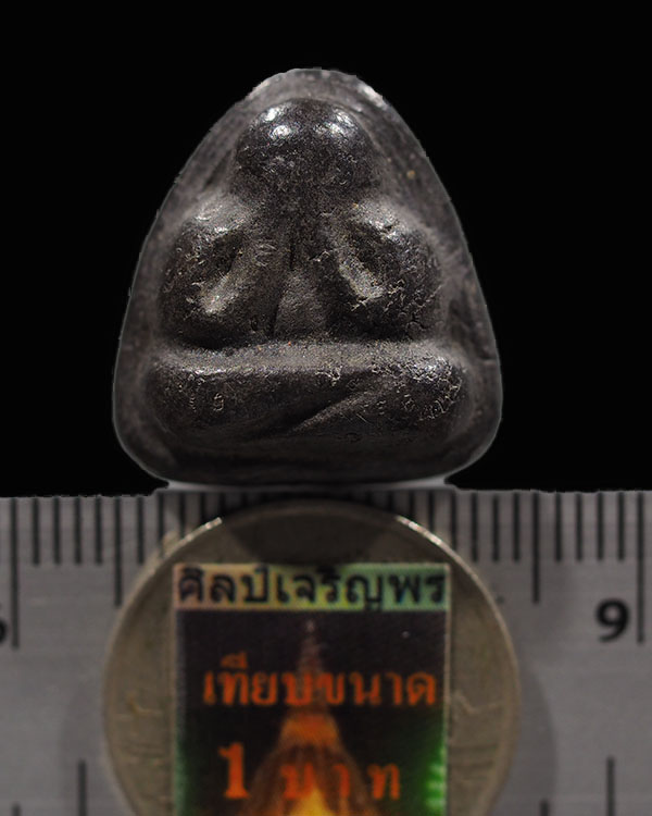 พระปิดตา ไตรแก้ว ปี ๒๕๑๒ พระธรรมโกษาจารย์ ชอบ อนุจารี วัดราษฎร์บำรุง ชลบุรี ผสมผงหลวงพ่อแก้ว จัดสร้า - 3