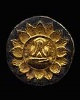 พระปิดตาจันทร์ลอย บัวบาน ท่านเจ้าคุณวิเชียร วัดเครือวัลย์ จ.ชลบุรี ยุคแรก หลังยันต์ พระของท่านมีส่วน