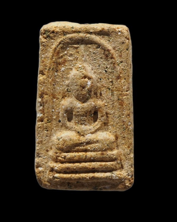 สมเด็จพิมพ์คะแนน หลังยันต์รูปเหมือน หลวงปู่เผือก วัดกิ่งแก้ว จ.สมุทรปราการ รุ่นเสาร์ 5 เดือน 5 ปี 25 - 1