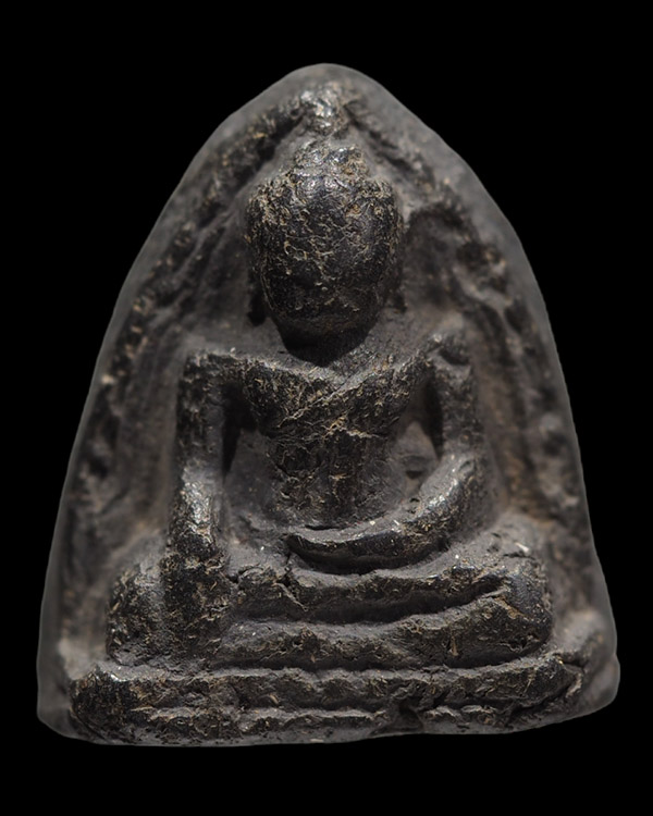 พระเนื้อดินแกลบผสมผงใบลาน  พิมพ์หลวงพ่อโต บางกระทิง  พระเก่าสภาพผ่านการใช้  ไม่ทราบที่ - 1