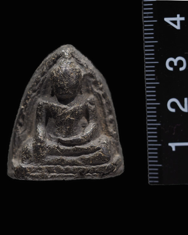 พระเนื้อดินแกลบผสมผงใบลาน  พิมพ์หลวงพ่อโต บางกระทิง  พระเก่าสภาพผ่านการใช้  ไม่ทราบที่ - 3