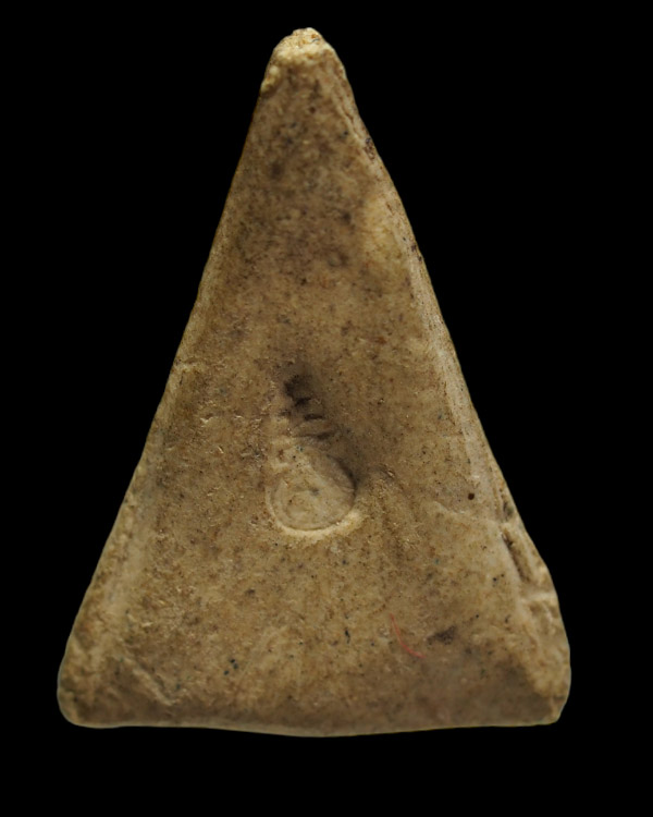 พระผงพิมพ์สมเด็จนางพญา (พิมพ์หายาก) ผสมผงเก่าบางขุนพรหม อาจารย์เชื้อ วัดสะพานสูง กรุงเทพฯ ปี 2497สภา - 2