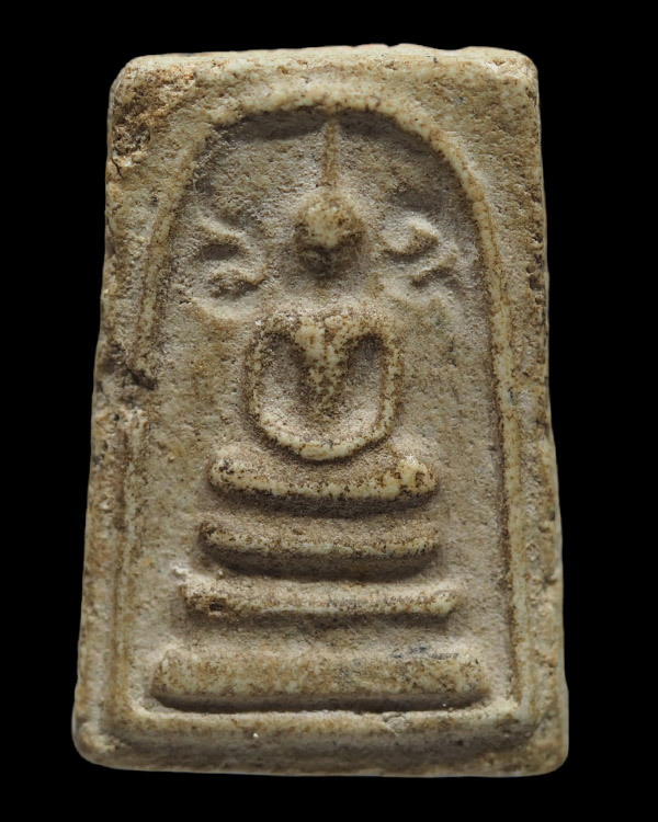 พระสมเด็จข้างอุ กรุวัดหลักสี่ราษฎร์สโมสร สมุทรสาคร ปี ๒๕๐๐ เนื้อผงพุทธคุณ หลวงพ่อรุ่ง หลวงพ่อเงิน หา - 1