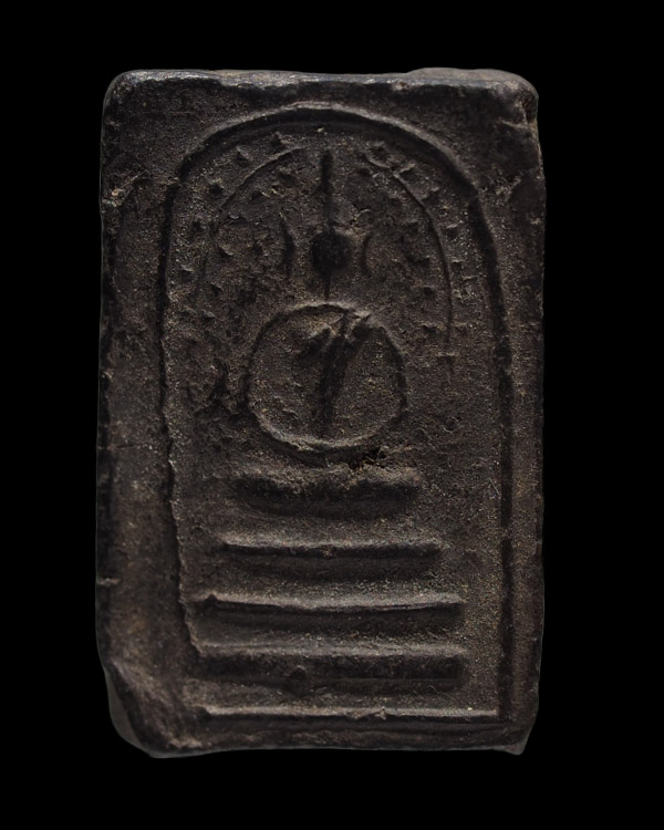 พระสมเด็จคะแนนเนื้อดิน พิมพ์ปรกโพธิ์  เก่าไม่ทราบที่  เปิดเจอในหลังสือพระส่วนใหญ่ลงไว้เป็นกรุวัดห้วย - 1