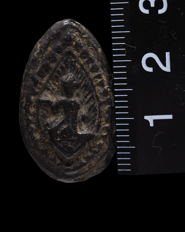 พระเนื้อดินพิมพ์นางกวัก  (พิมพ์หายาก) หลวงพ่อทาบ วัดกระบกขึ้นผึ้ง หลวงปู่ทิม วัดละหารไร่ ปลุกเสก - 3