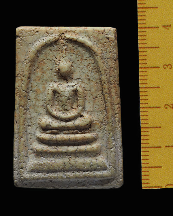 พระสมเด็จพิมพ์ฐาน 3 ชั้น เนื้อแตกลายงา พระสภาพผ่านการใช้มาพอสมควร เนื้อเก่าๆ ไม่ทราบที่ - 3