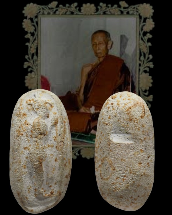 พระผงพิมพ์วันทาเสมา วัดราชสิทธาราม( วัดพลับ ) ปี๒๕๑๖ ใช้ผงเก่าจำนวนมากมาบดเป็นมวลสาร หลวงปู่โต๊ะ วัด - 1
