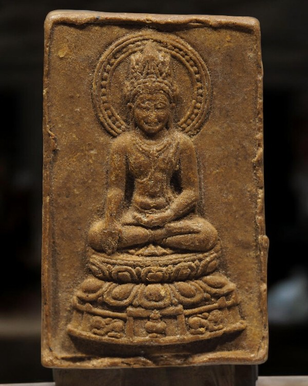 พระผงสมเด็จสันติสุข วัดหลวงปรีชากูล จ.ปราจีนบุรี ปี 2515 ของดีที่ไม่ควรมองข้าม เกจิคณาจารย์ชื่อดังจา - 1