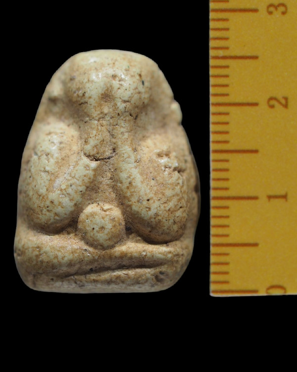 พระปิดตาพิมพ์สะดือจุ่น  เนื้อผงพุทธคุณ เนื้อหาเก่าจัด พระบ้าน ไม่ทราบที่ - 3