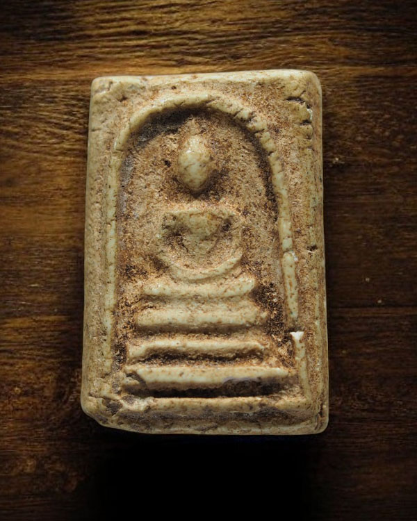 พระผงพิมพ์คะแนน วัดประสาทบุญญาวาส กรุงเทพฯ พิธีใหญ่ ปี ๒๕๐๖ มวลสารผสมผงวัดระฆัง และสมเด็จบางขุนพรหม  - 4