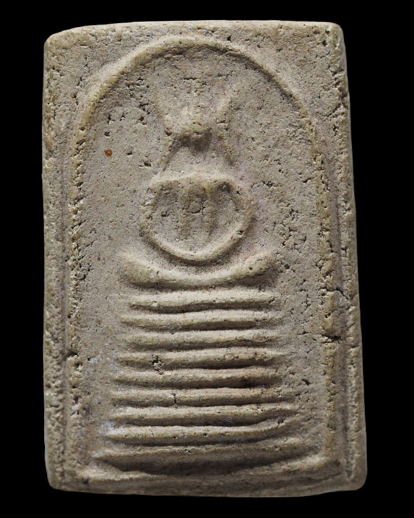 พระสมเด็จพิมพ์วัดเกศไชโย พระเก่าสวย องค์นี้ไม่แน่ใจว่าเป็นของ กรุวัดดักคะนน หรือไม่เนื้อจากพิมพ์และเ - 2