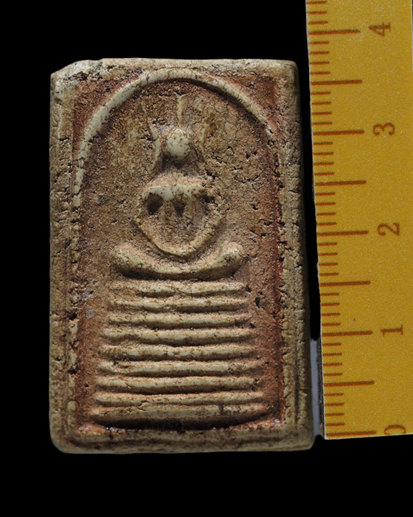 พระสมเด็จหลวงพ่ออยู่ วัดดักคะนน พิมพ์ 7 ชั้น นิยม ชัยนาท ชาวบ้านขนานนามว่า มีพระสมเด็จ "อยู่ คง ศุข" - 4