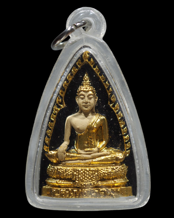 พระผงลงรักปิดทอง พระพุทธโคดม หลวงพ่อขอม วัดไผ่โรงวัว จ.สุพรรณบุรี พิมพ์หายากครับ น่าจะสร้างราวยุคปี - 5