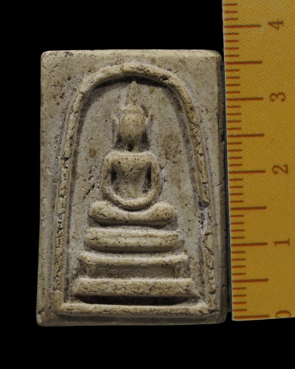 พระสมเด็จพิมพฐาน 3 ชั้น หูบายศรี  สายวัดระฆัง  ไม่ทราบที่แน่ชัด  พิมพ์นี้บางคนก็เล่นเป็นหลวงปู่นาค   - 4