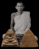 พระเนื้อดินพิมพ์ “สุคโต” หลวงปู่โต๊ะ วัดกำแพง จ.สิงห์บุรี พิมพ์ใหญ่ หลังจาร สภาพสวยเดิม เรื่องประสบก