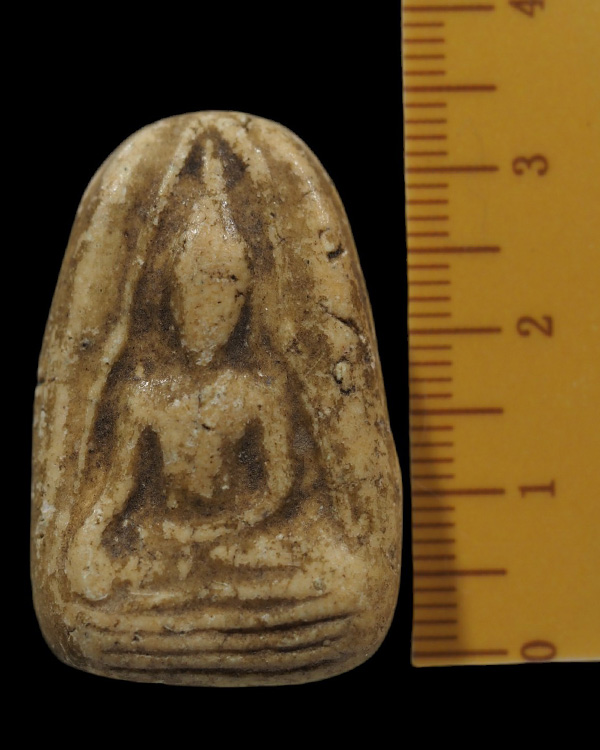 พระสมเด็จวัดระฆัง พิมพ์นางพญา หรือพระนางพญาเนื้อสมเด็จ พิมพ์นี้สายวัดระฆังมีลงอยู่ และราคาสูงมาก พระ - 4