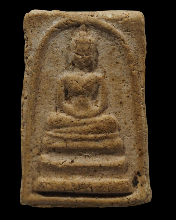 พระสมเด็จพิมพ์พระประธาน  หลวงปู่หิน ( คณะ ๗) วัดระฆังฯ กรุงเทพฯ ปี 2500  พิมพ์นี้หายาก ส่วนใหญ่พิมพ์ - 2