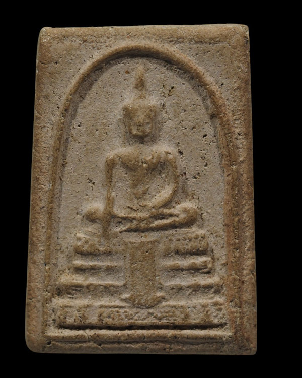 พระเนื้อผงพิมพ์มารวิชัย  องค์นี้เจ้าของเดิมบอกเป็น หลวงพ่อวัดไร่ขิง  พระบ้าน เก่าสวย ไม่ทราบข้อมูลปี - 2