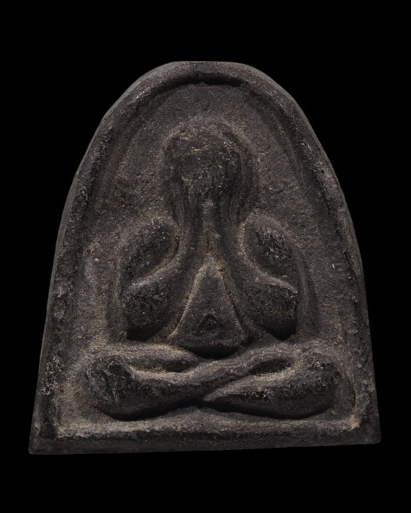 พระปิดตาผงน้ำมัน หลังยันต์ วัดบ่อวิน จ.ชลบุรี พระชุดนี้หลวงปู่ทิม ท่านได้มอบมวลสารศักดิ์สิทธิ์ให้ลูก - 2