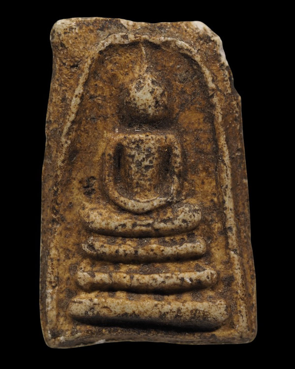 พระสมเด็จ เนื้อหาลงกรุ สภาพเก่าๆ ตามเนื้อหาคือน่าจะเป็นพระ กรุวัดยาง ธนบุรี แต่องค์นี้สภาพขอบมุม - 2